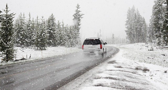 conseils-pour-conduire-en-toute-securite-en-hiver