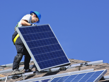 montage et réparations de panneaux solaires